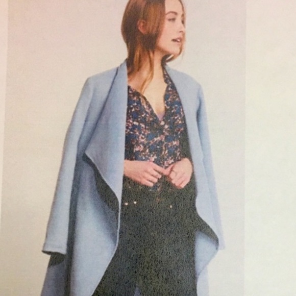 Dynamite Sheer Floral print Blouse - Picture 1 of 4